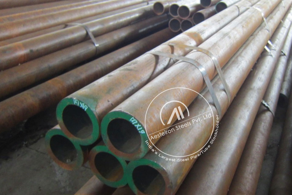 ASTM A213 T12 Alloy Steel Tube in MD Exports LLP Stockyard
