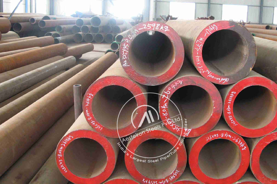 ASTM A213 T122 Alloy Steel Tube in MD Exports LLP Stockyard