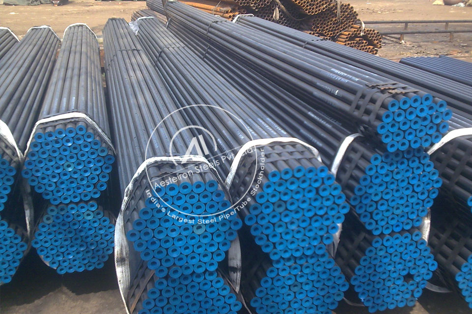 ASTM A335 P1 Alloy Steel Seamless Pipe in MD Exports LLP Stockyard