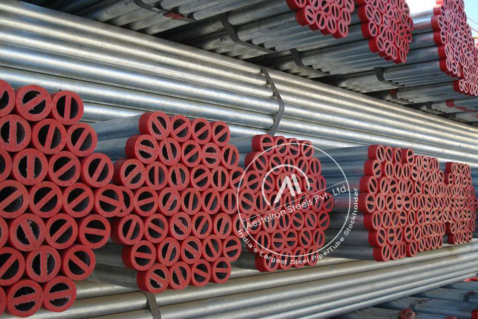 ASTM A213 T5 Alloy Steel Tube in MD Exports LLP Stockyard
